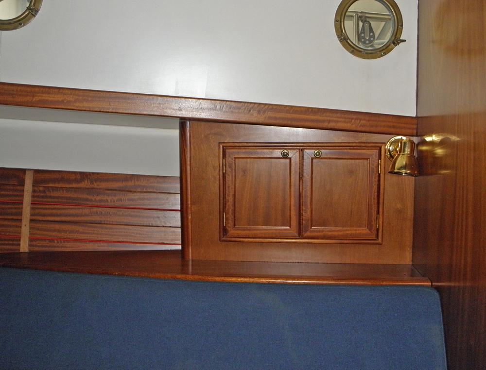 Cabin en avant, H&eacute;bergements